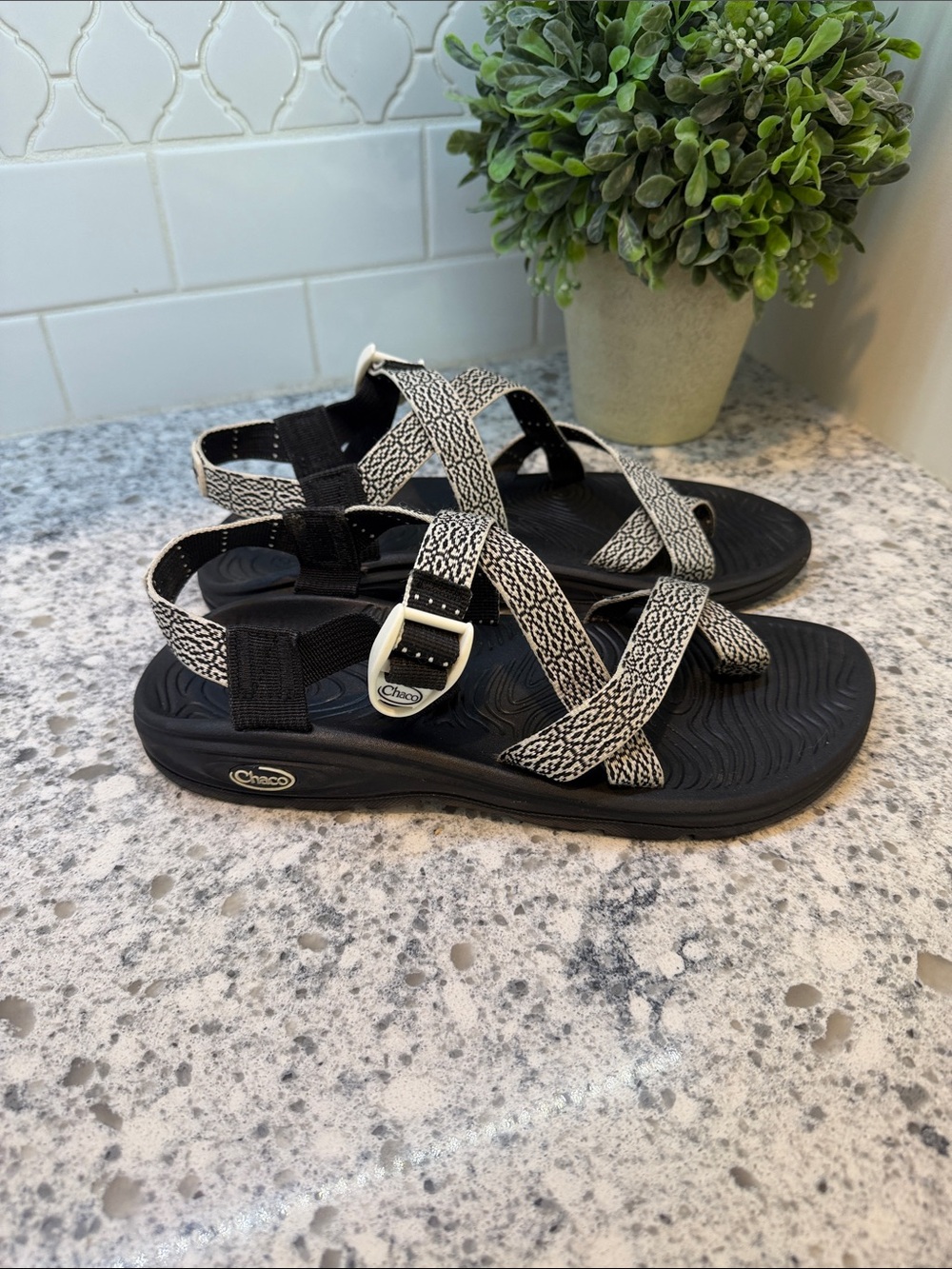 Chaco Black Sandals with White Patterned Straps womens size 10